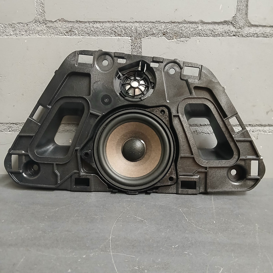 BMW i4 eDrive40 G26 BJ.2022 Boxenträger Harman Kardon 106150042C 51459621890