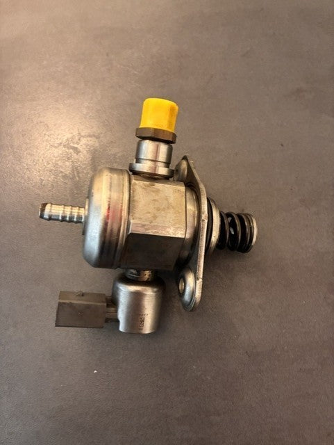 Unterdruckpumpe Kraftstoffpumpe für  AUDI SEAT SKODA VW 06K127025B