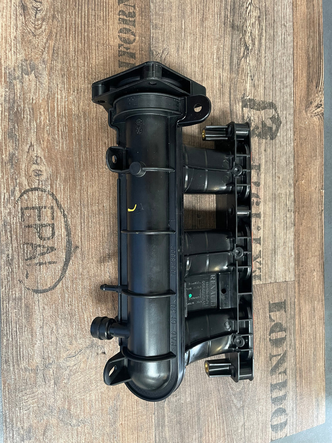 Ansaugkrümmer für Renault Dacia 140039944R 140030105R