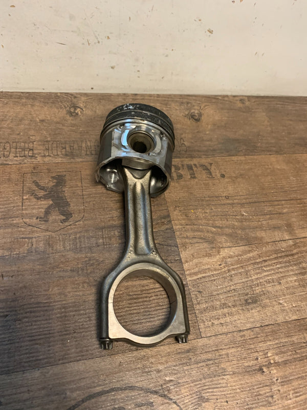 Original Ford 1.5I UGJC Kolben und Pleuel 8745240000