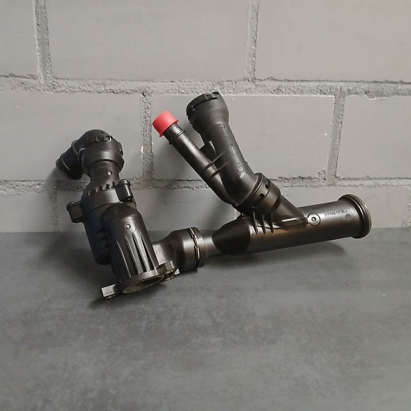Thermostat housing Audi A3 A4 A5 04L121111H