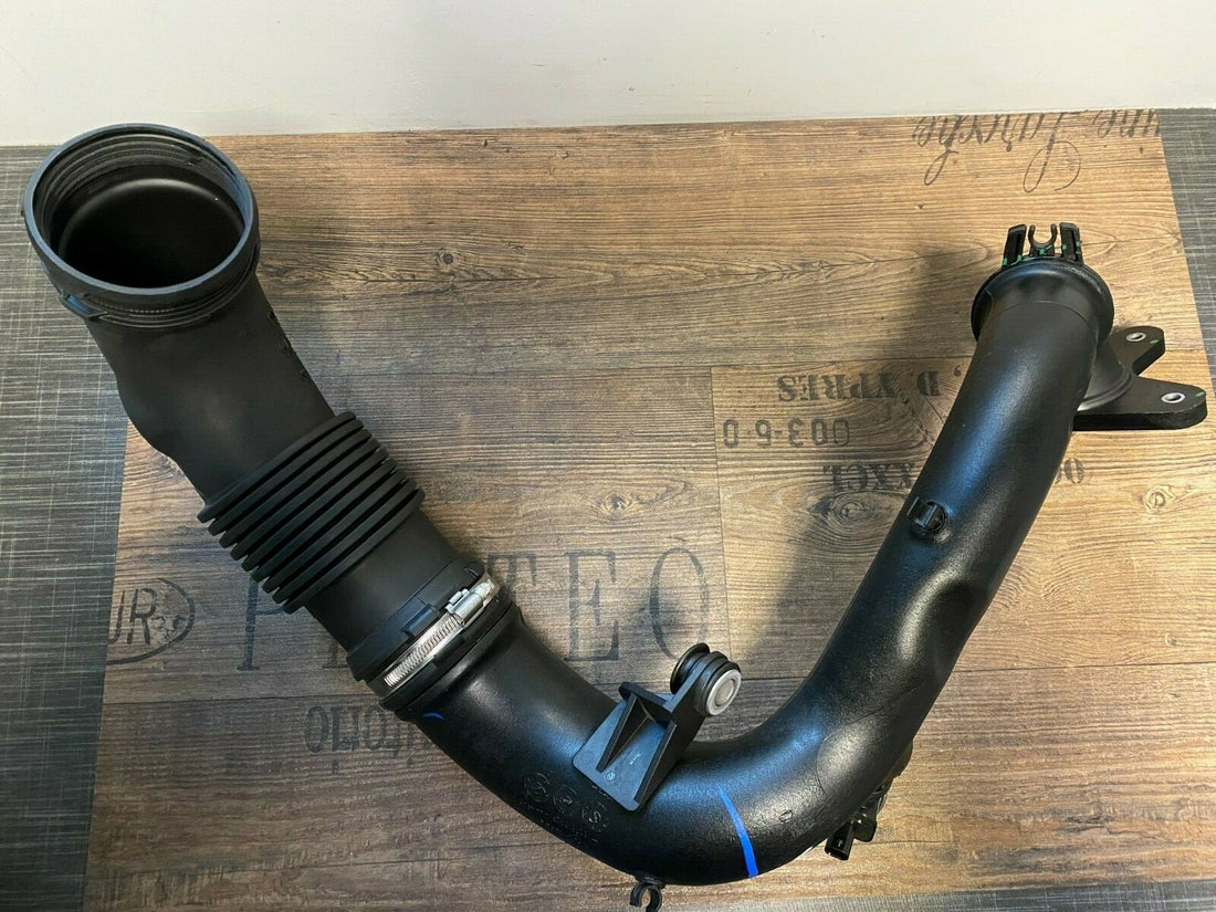 Original Nissan Renault Master Turboschlauch Ladeluftrohr 165761592R