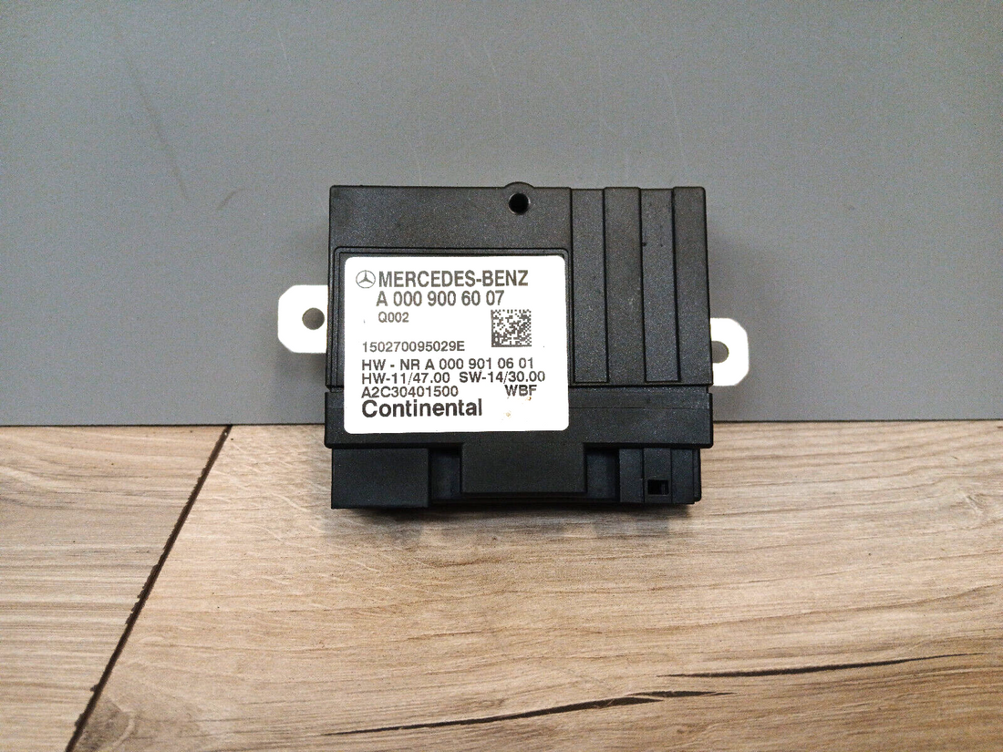 Steuergerät Kraftstoffpumpe Mercedes-Benz C-Klasse W205 A0009006007