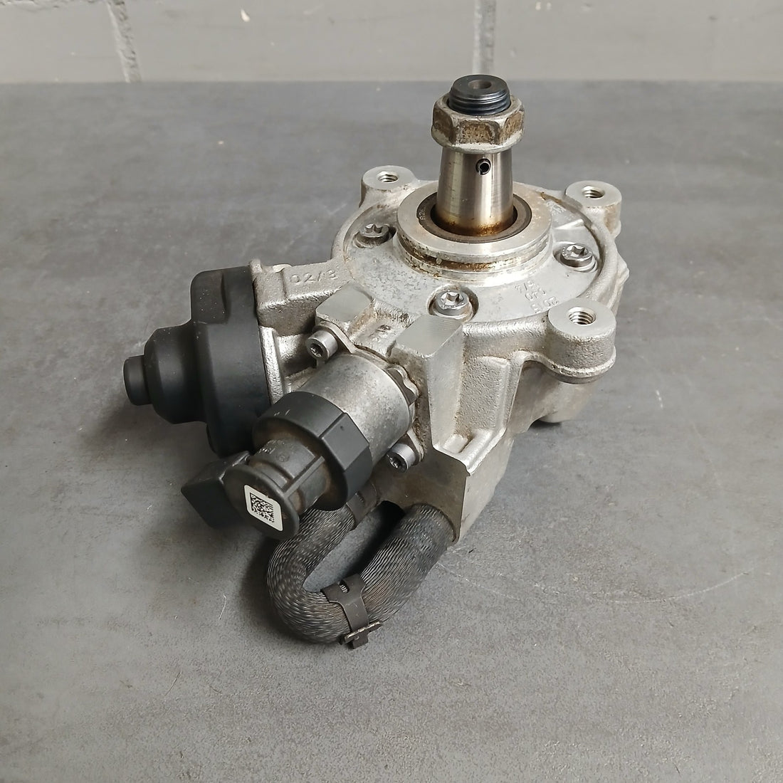 Bosch Hochdruckpumpe Einspritzpumpe VW Audi Seat Skoda   04L130755D / 0445010537