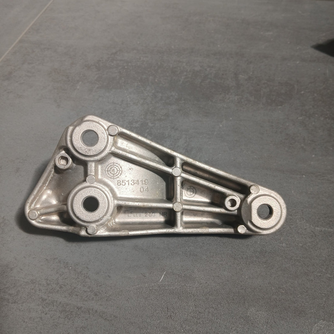 BMW Motorhalter-Adapterplatte oder Motorlager/Motorhalterung 8513419