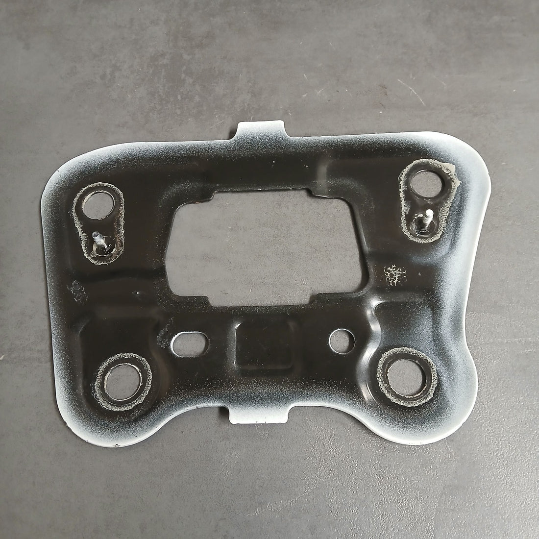 Original FORD KUGA III Halterung / Aufnahme für den Längsträger   LX6B17C938AB