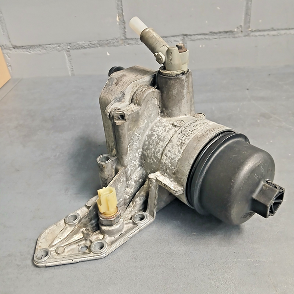 Original Ford Ölfiltergehäuse Ölkühler BK3Q6B624BB
