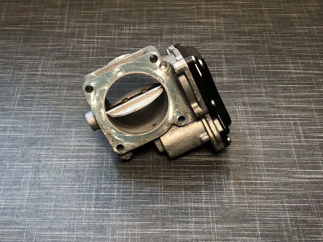 Drosselklappe Renault Citroen Nissan Opel 2,3 CDTI 161A00161R H8201353976