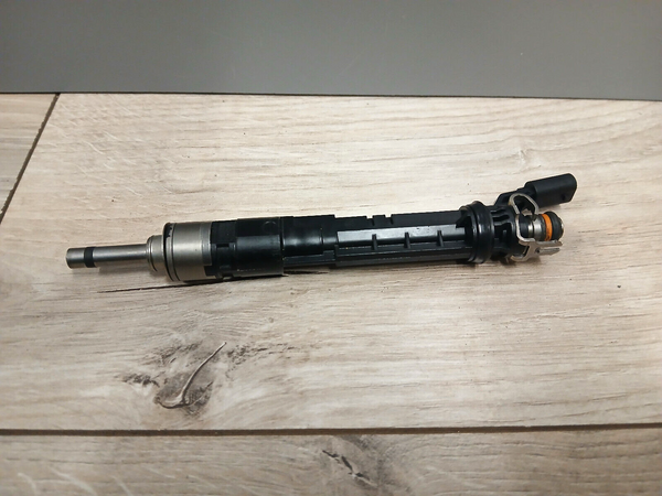 Einspritzdüse Einspritzventil Continental Mercedes-Benz W177 1.3 A2820700087