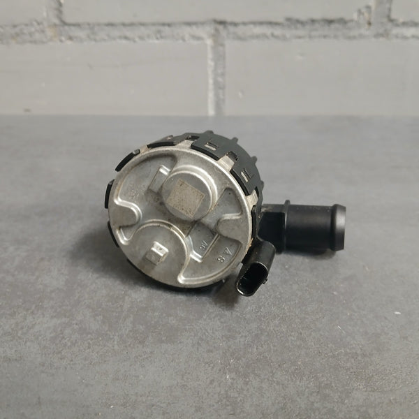 Original Zusatzwasserpumpe VW Crafter 2,0 TDI 2N0965567C
