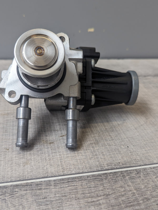 Original Ford Citroen AGR Ventil 9813063580