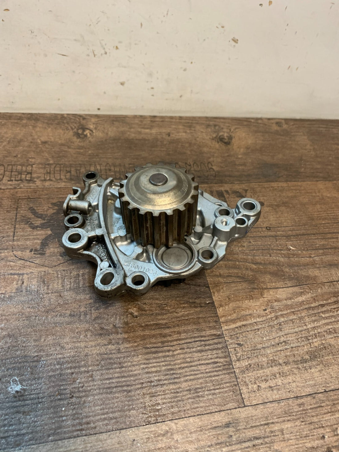 Original Wasserpumpe, Kühlmittelpumpe  CITROEN FORD OPEL PEUGEOT Z16001023