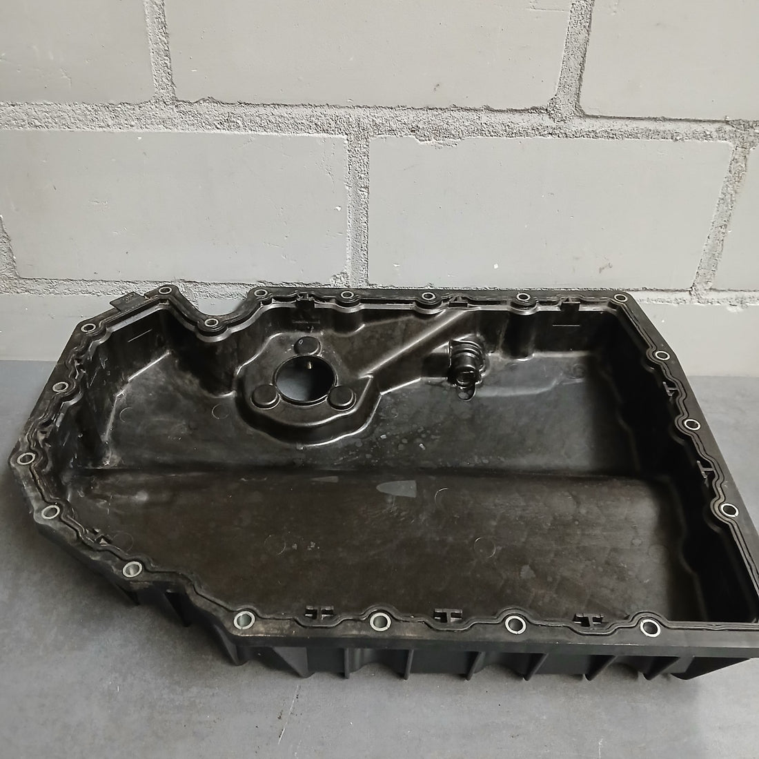 Original Ölwanne für Seat Skoda Superb III Audi A3 Q2 VW Golf Passat 06K103598A