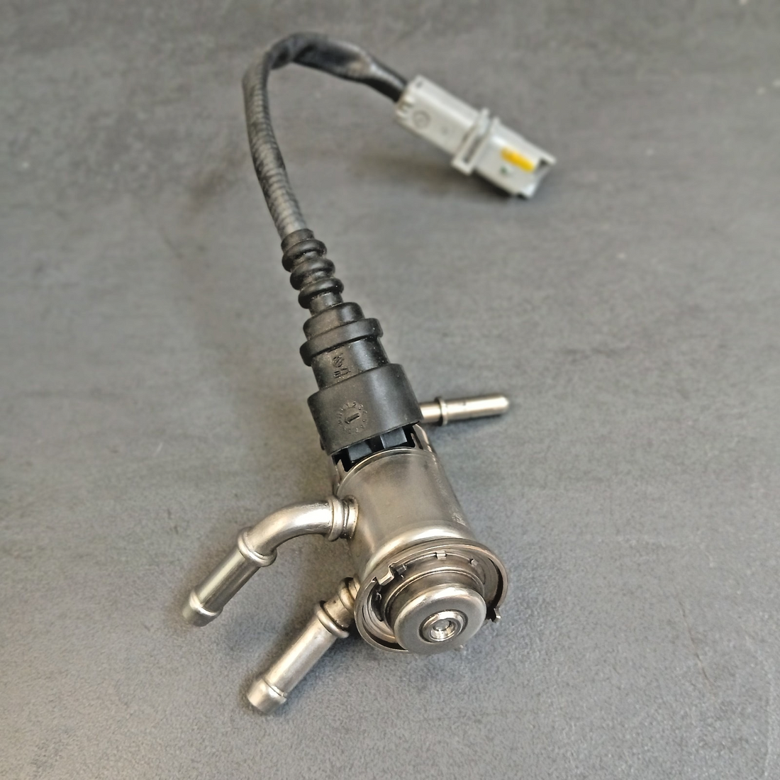 Renault Scénic IV Einspritzventil AdBlue Einspritzdüse für  1.7 2.0 208997976R