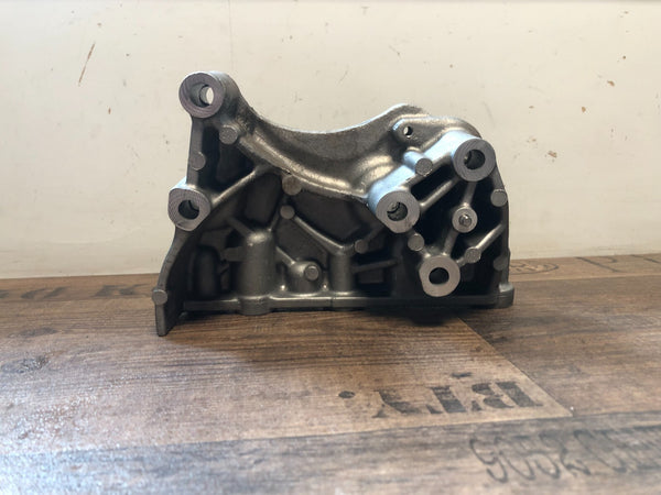 Original Mercedes Renault 1.6D Engine mount right 112318425R