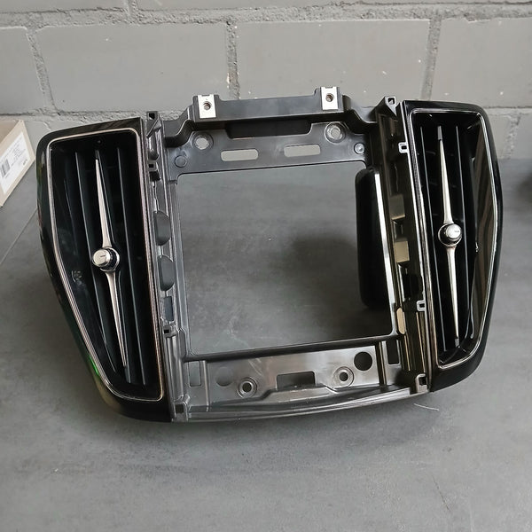 Volvo XC60 Displayaufnahme Luftausströmer Lüftungsdüse Luftdüse Mitte 31417738