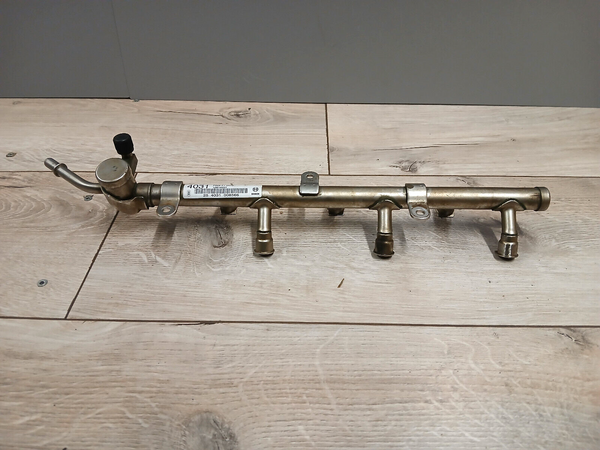 Original BOSCH Opel Insignia 2.8 V6 Einspritzleiste Einspritzdüsen 12614031