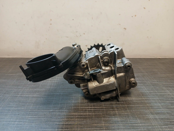 Origineel Renault Oliepomp voor diverse Fahrzeuge 150109063R