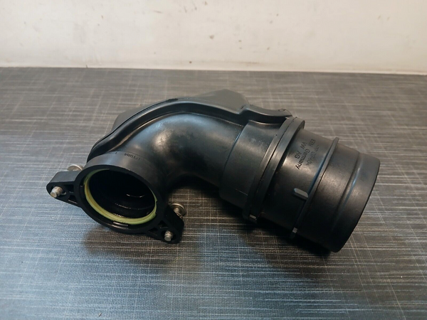 VW Audi Seat Skoda Intake pipe Intake manifold Line Ladeluftstutzen 04E129656