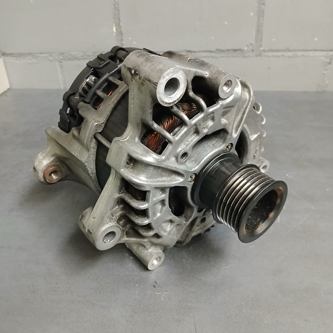 Lichtmaschine BMW Original 3er 4er G22 G82 M4 4,4  0125815004 8571358