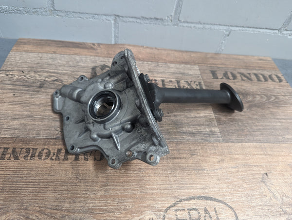 VW Seat Skoda Audi Ölpumpe mit Saugrohr 036115105D 036115251AJ