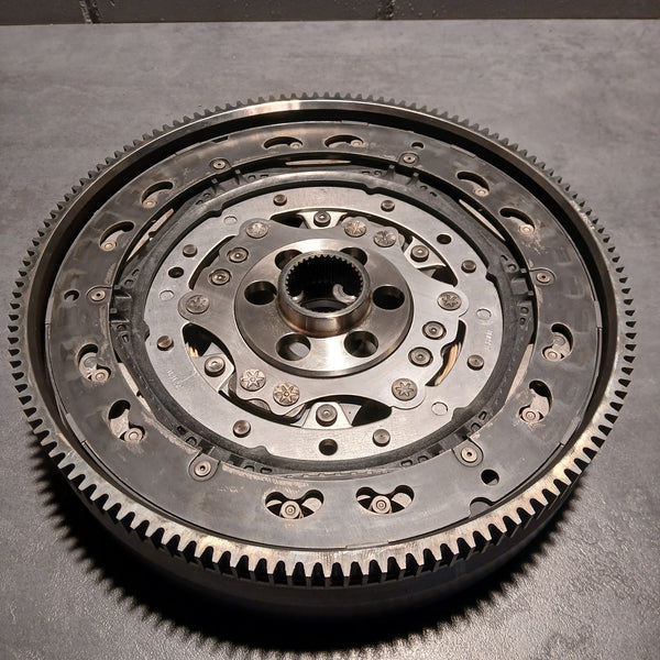 04L105266AE dual-mass flywheel Original VW T6 2,0 TDI CXH Audi Seat Skoda