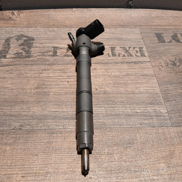Injector 28654963 VW Golf 7 / Audi A3 / Seat / Skoda 1.5 TSI