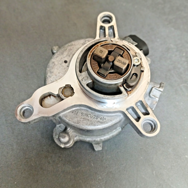 Opel Astra K 2021 Vacuümpomp Vacuümpomp 55495381