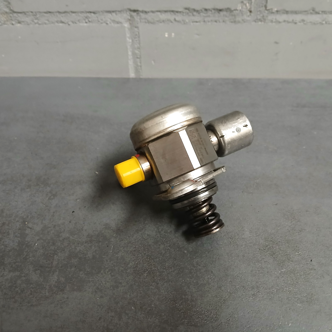 BOSCH Kraftstoffpumpe Einspritzpumpe | Suzuki Swift V AZ SX4 Vitara | 0261520391