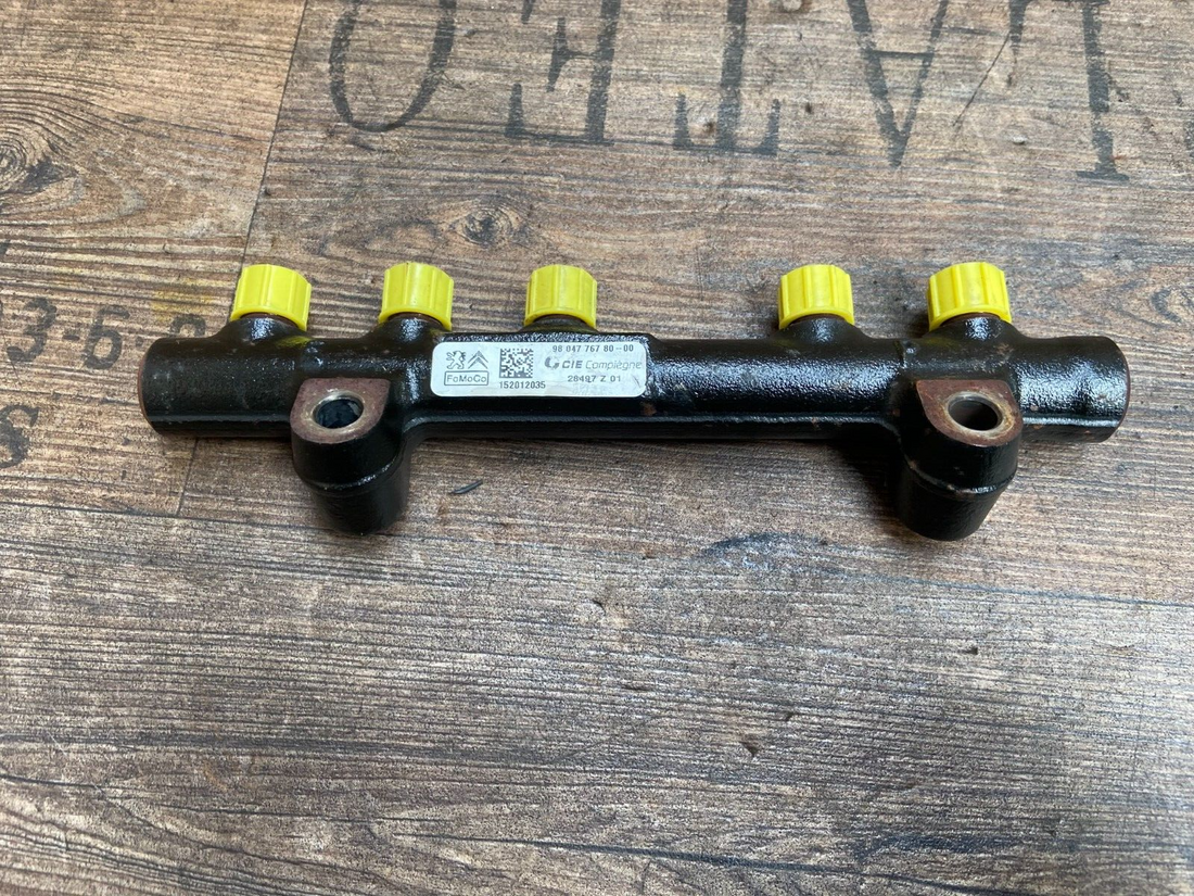 Original Citroen DS3 1.6 HDI BH01 Railrohr Verteilerrohr 9804776780