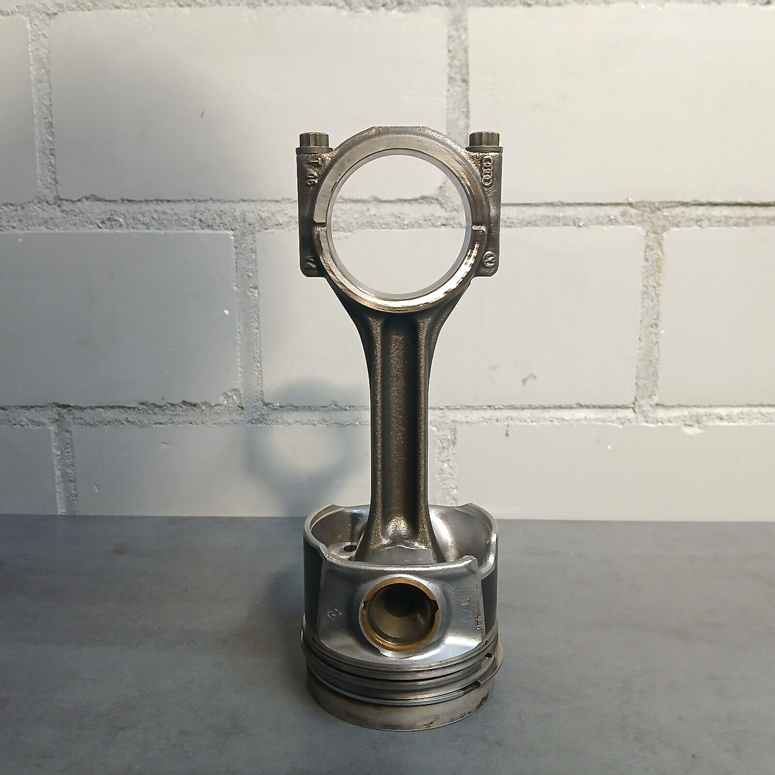 Kolben & Pleuel Original VAG VW Audi Seat Skoda 2.0 TDI 04LA 04LR 04L107065R