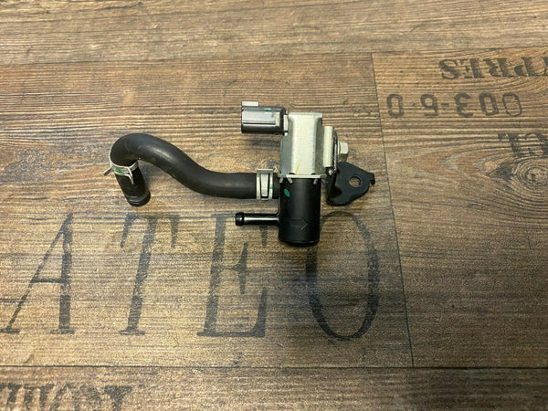 Original Suzuki Swift 1.0 Magnetventil Unterdruckventil K5T48596