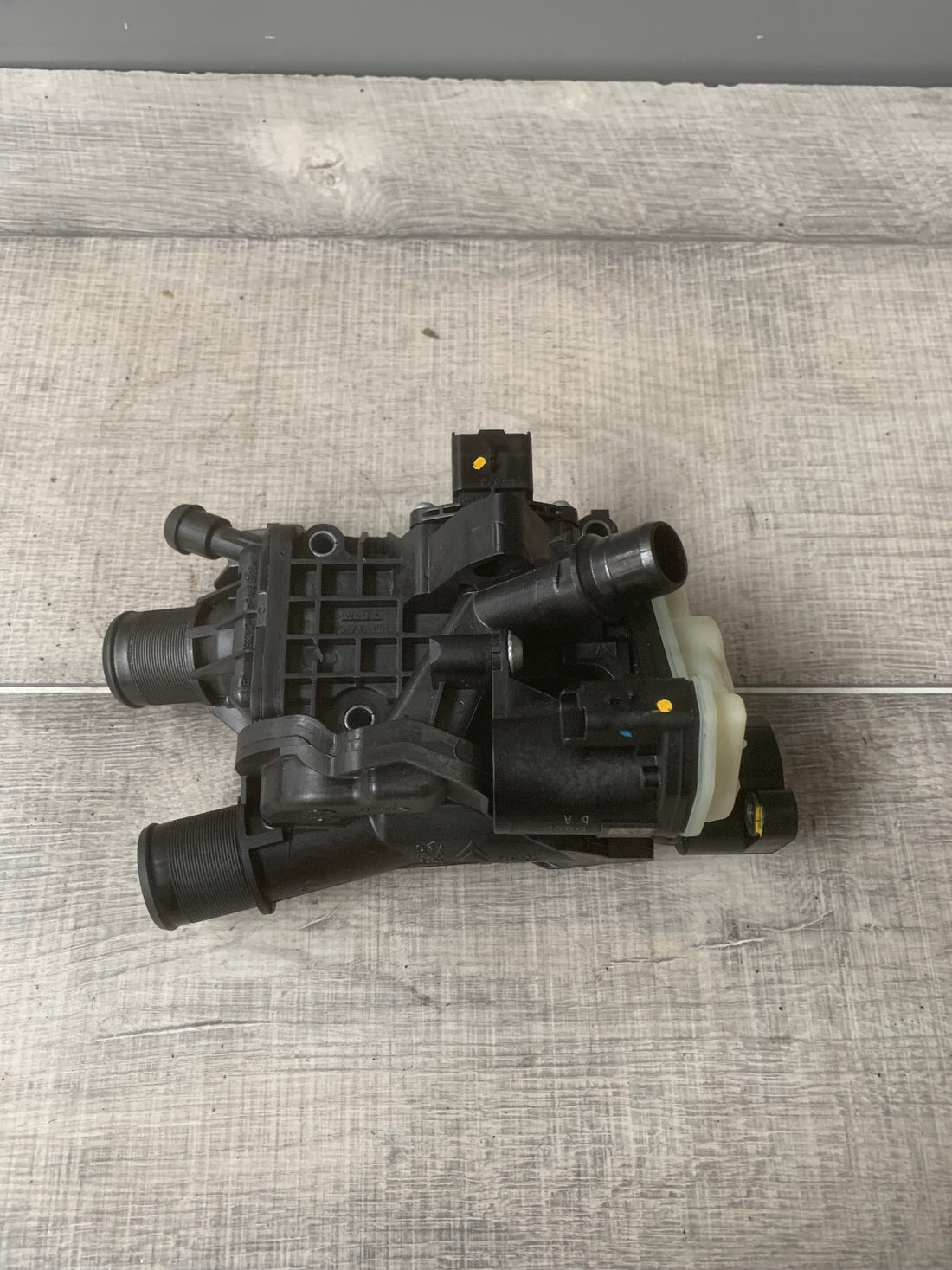 Original Peugeot Boxer 2.0 HDI Thermostatgehäuse 9804160380