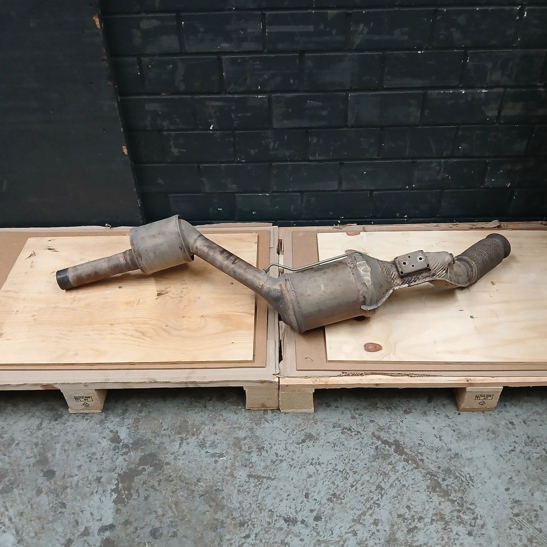 Partikelfilter Katalysator | VW Crafter 2.0 TDI DAU A B | 2N0131723H 2N0131700B
