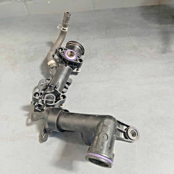 FORD Kühlwasserleitung Verteiler Transit/Tourneo CONNECT 1.5 TDCi Z12002259 + 60