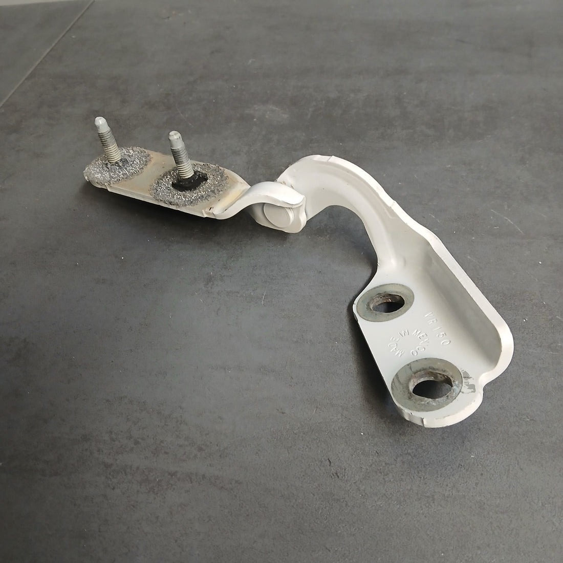 Original FORD KUGA III DFK Heckklappenscharnier rechts     LJ6BS42900AB