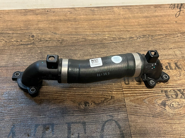 Original BMW G11 730i B48B20B Kühlmittelrohr 8650984 8671977