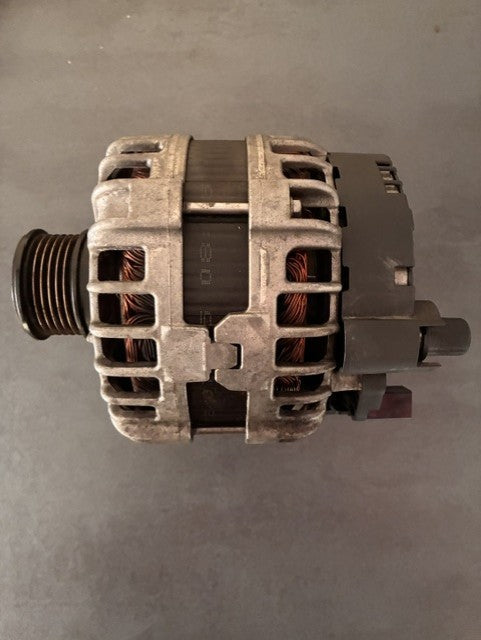 Lichtmaschine für Mercedes C Klasse E Klasse GLC A0009067703 0009067703
