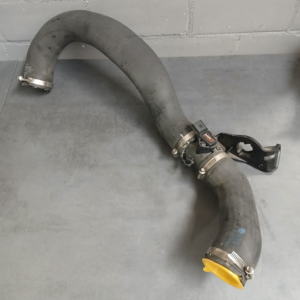 Orig. VW Ladeluftschlauch 7E0145980B / 7E0145958A / 038906051E / 7E0145941B
