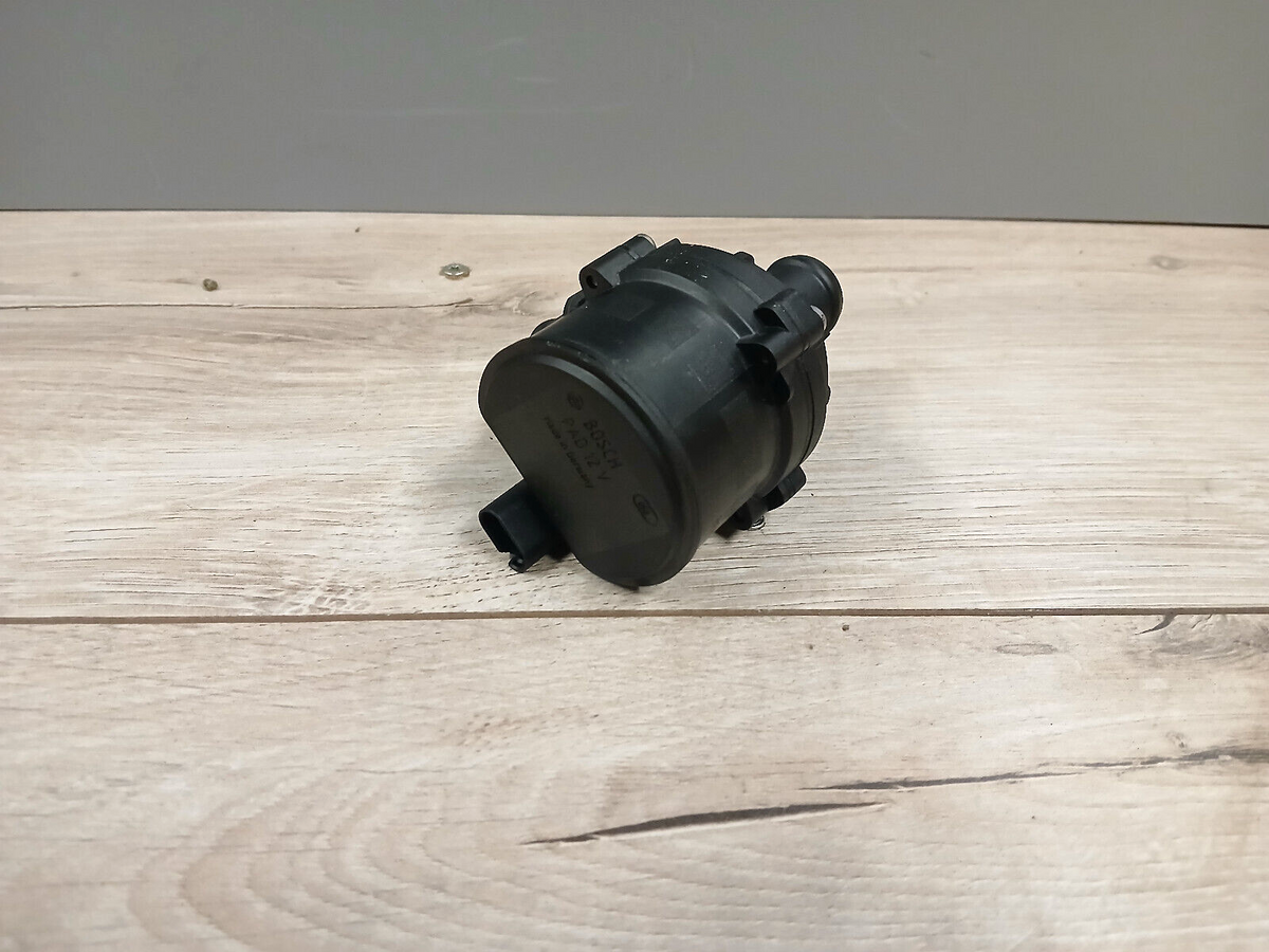 VW Audi Seat Skoda Zusatzwasserpumpe 0392023421 2Q0965567B