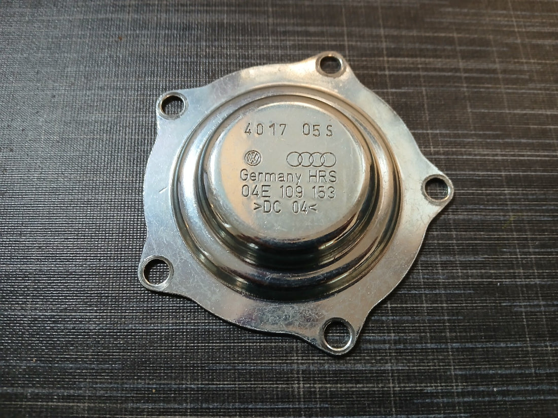 Original VW Audi Skoda Nockenwellen Riemenscheiben Endkappe Abdeckung 04E109153