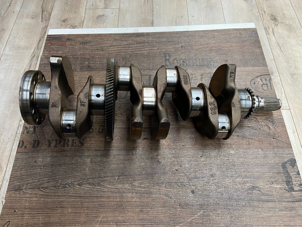 Original Crankshaft Volvo V40 D4 2.0 D4204T14 6082 154792081 31401873