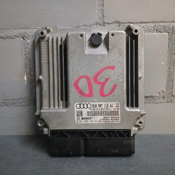 BOSCH Motorsteuergerät Original Audi TT TTS MK2 2.0 TFSI Benzin 8J0907115AJ