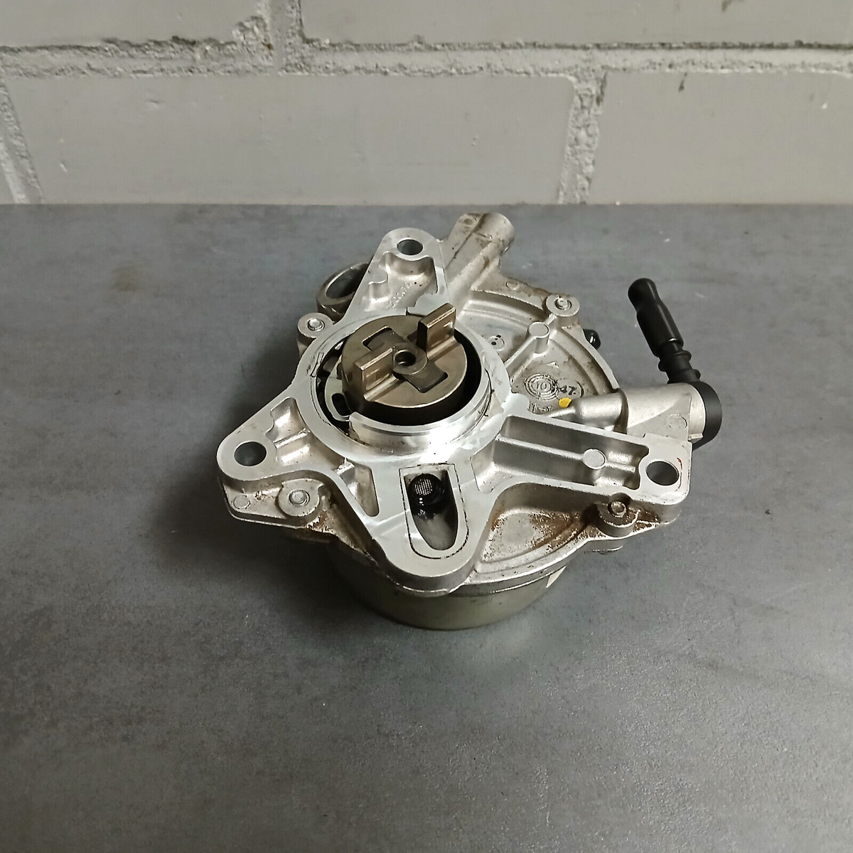 Vakuumpumpe Unterdruckpumpe Ford Citroen DS Fiat 2.0 TDCI 9673836180