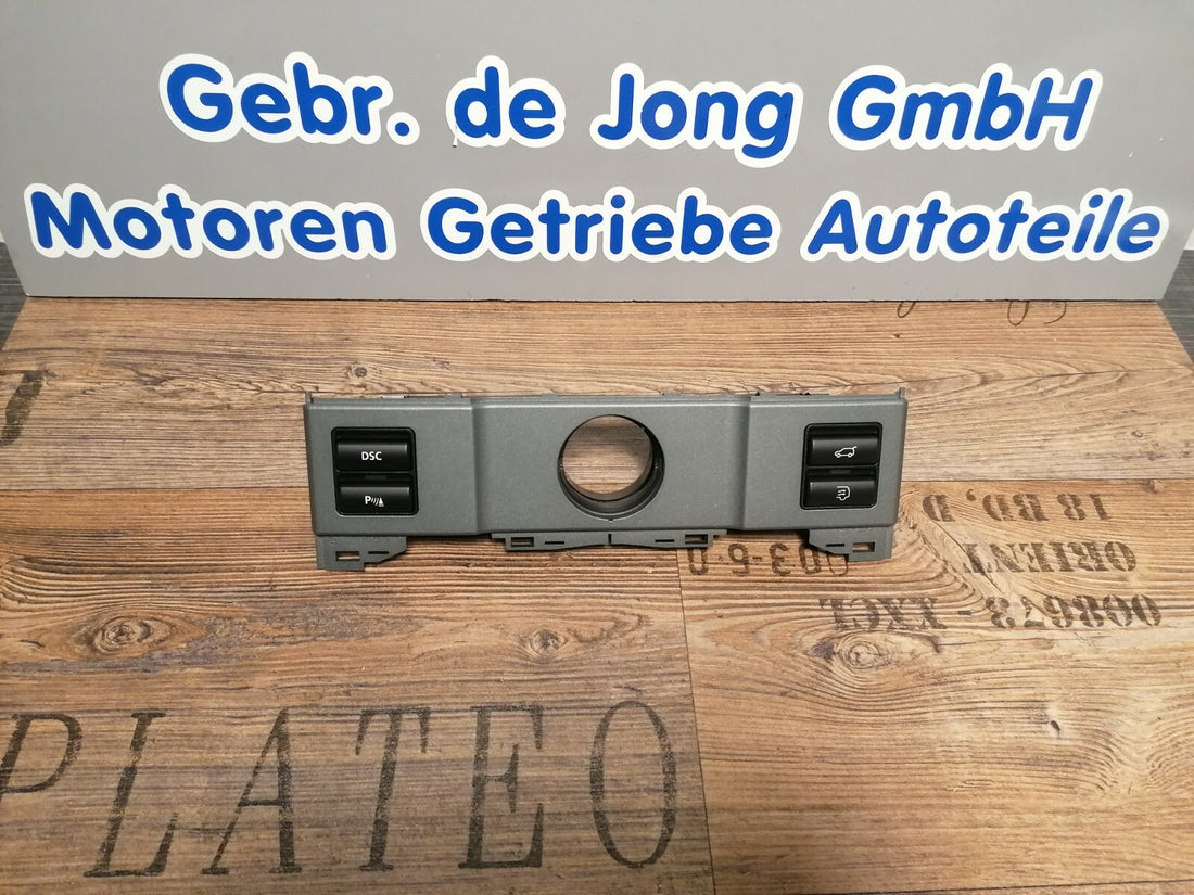 Land Range Rover III Mittelkonsole Schalter PDC DSC Heckklappe YUL501250 
