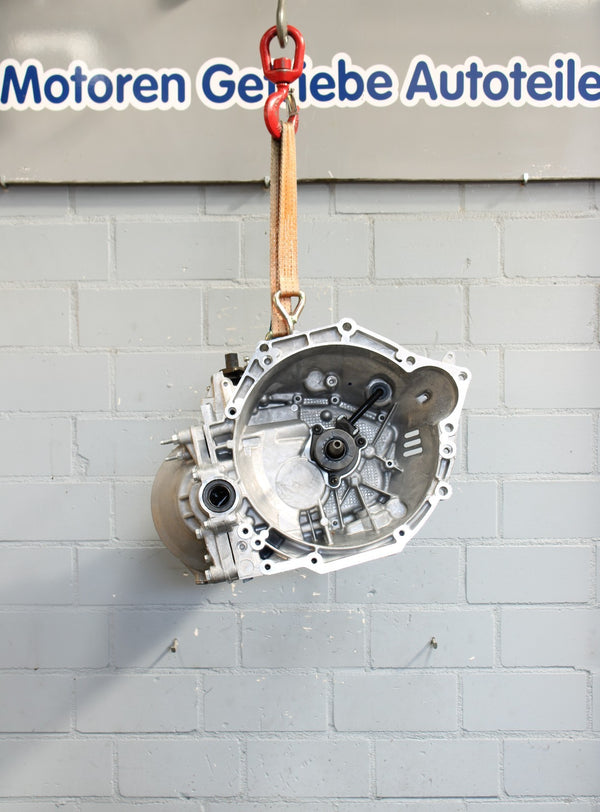 Peugeot Citroen PSA 2.0 HDI 6-speed manual gearbox 20MB45 · 20MB51