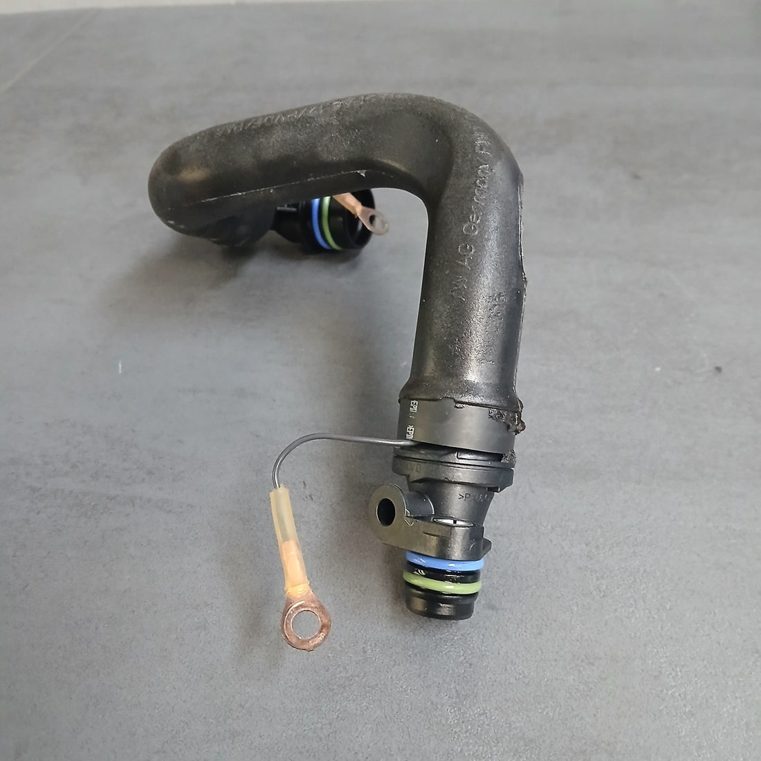 Original Volkswagen Turbolader-Luftansaugrohrschlauch    04E103202E