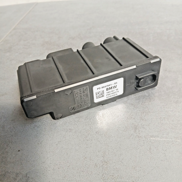 BMW 2er Gran Tourer integrierte Stromversorgungs-Energiemanagement-Modul 8647841
