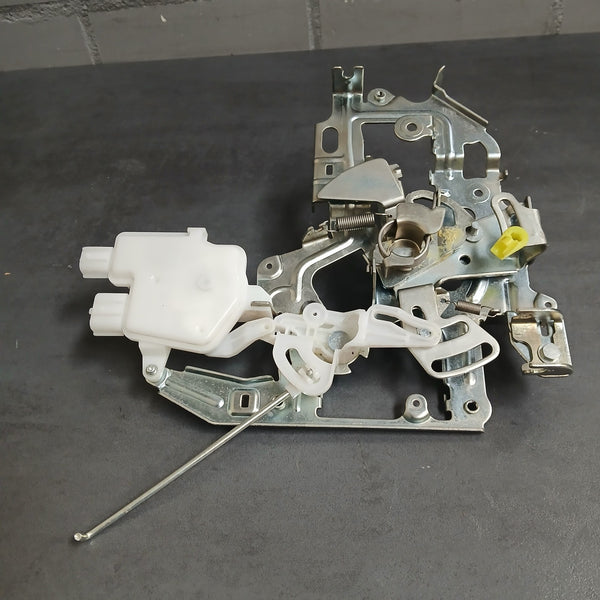 Origineel Renault MASTER III deurslot achter rechts 906123257R