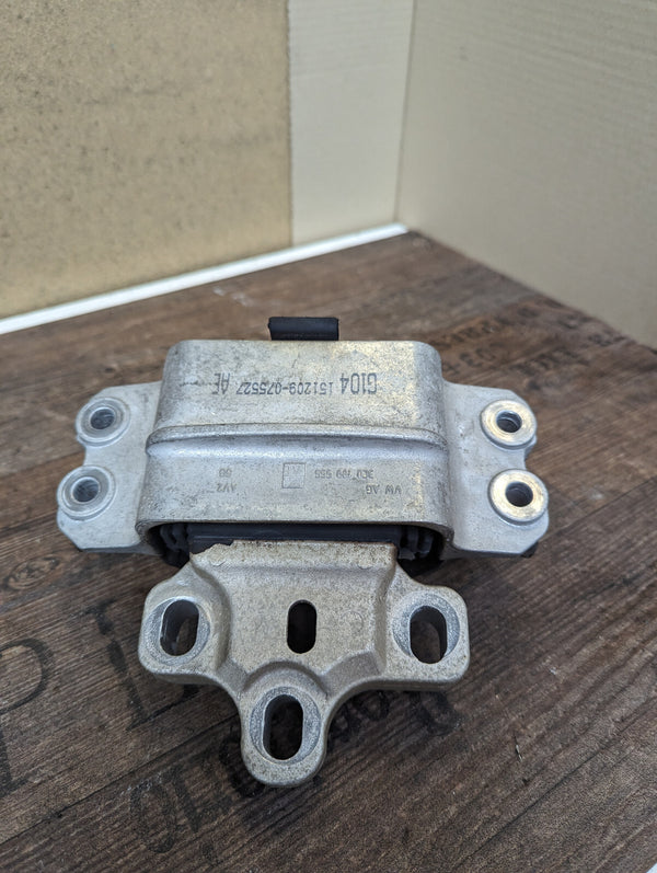 Vw Golf Skoda Audi Engine mount 3C0199555AE